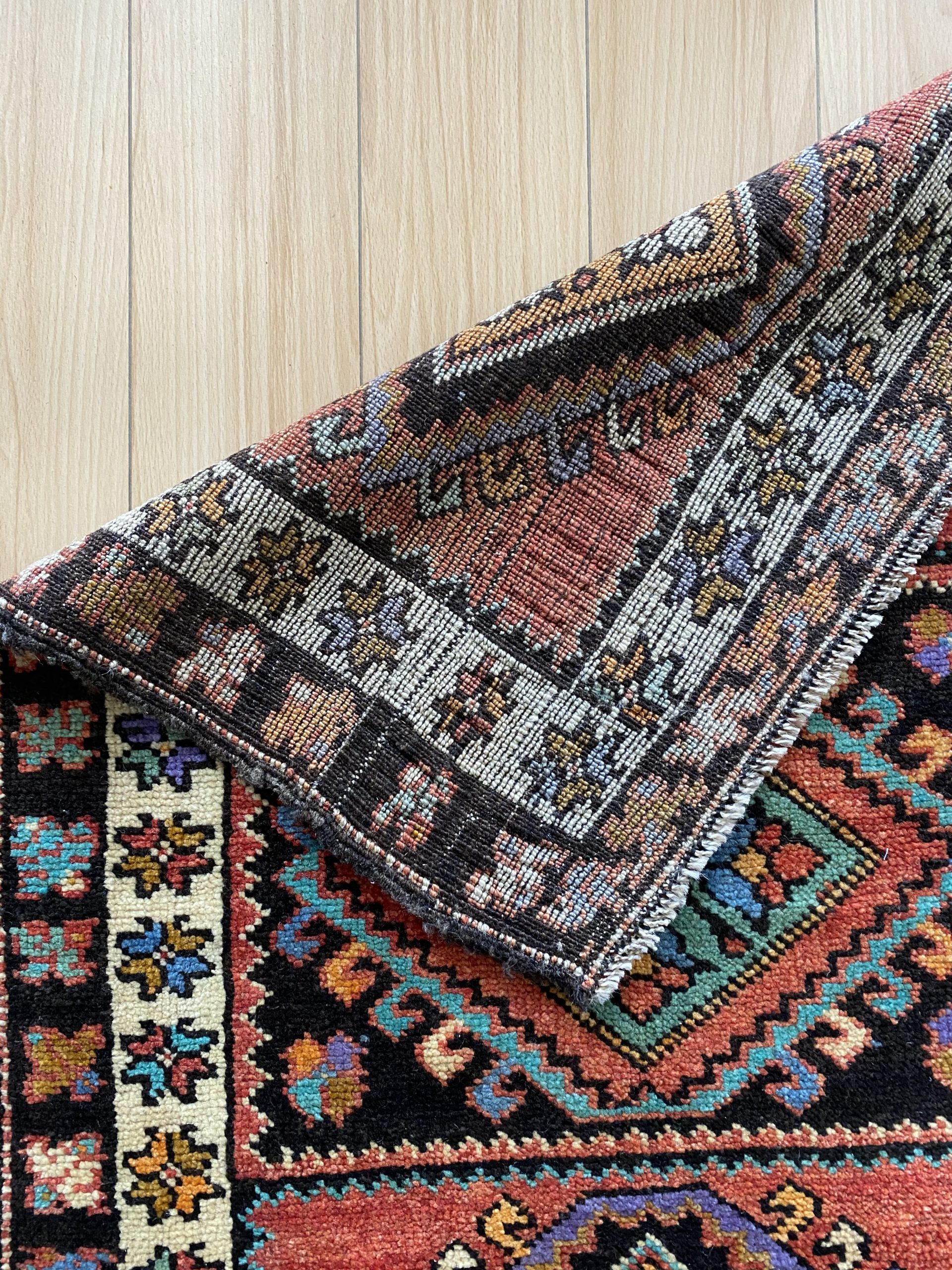 Miss Color, 2-3 * 3-7 feet - Image 5